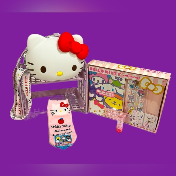 Hello Kitty “All Business” Bag Bundle🌟🌟🌟🌟 - Picture 1 of 8